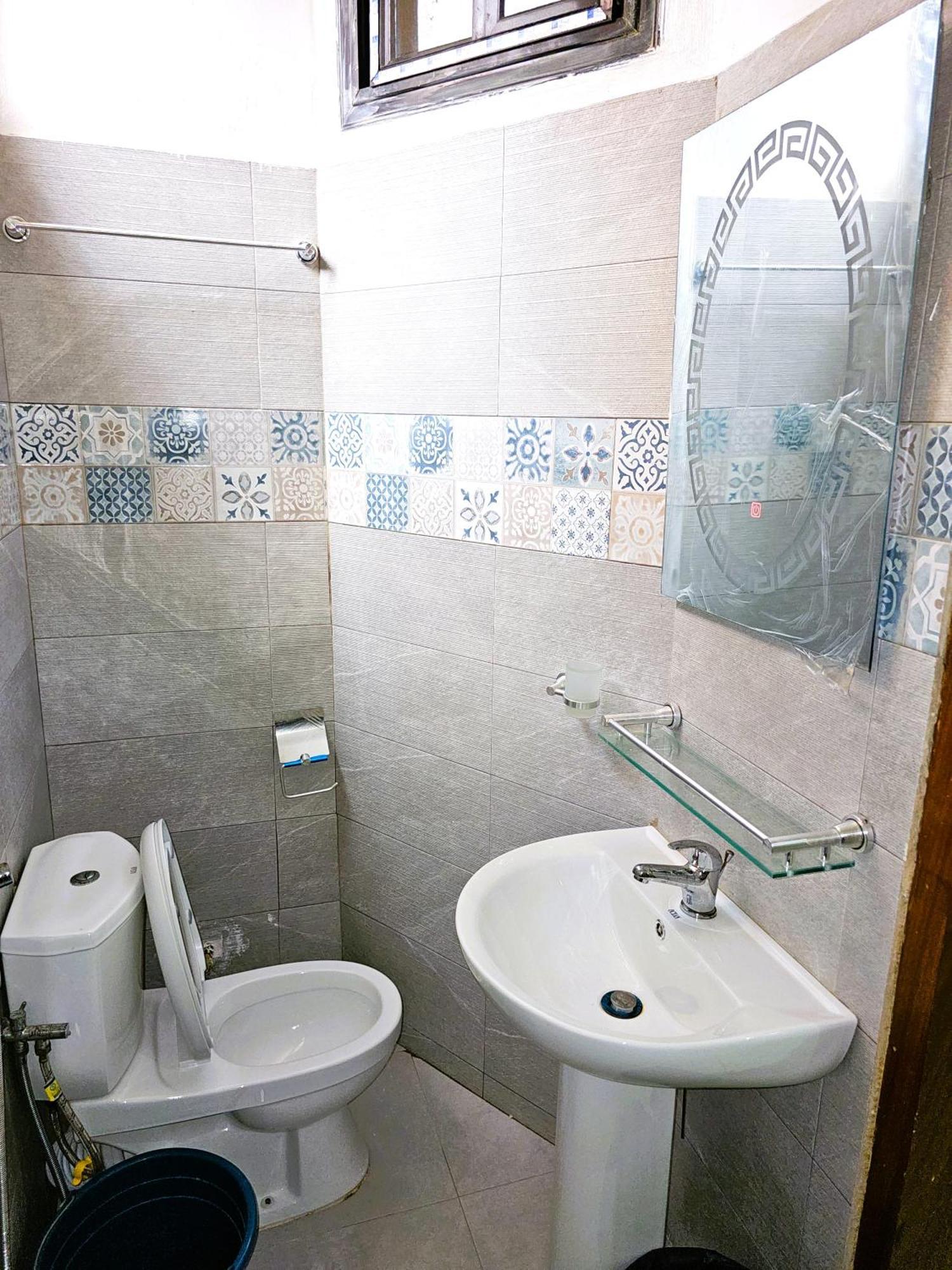 Hotel CHAMBRE PRIVEE- Douche Personnelle-SALON- WIFI-NETFLIX Dakar Exterior foto